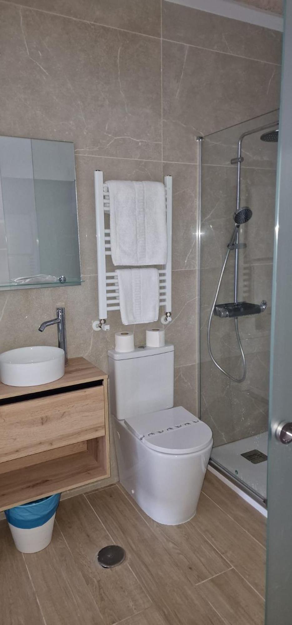 Hotel La Quinta Куэ Экстерьер фото